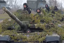 Mỹ sẽ không gửi quân và Ukraine phải tự lực trước Nga