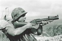 Soi kỹ ưu, nhược điểm của súng phóng lựu M79 Mỹ