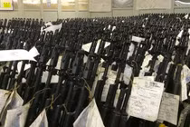 Tham nhũng, Nga ngừng xây dựng nhà máy súng AK ở Venezuela