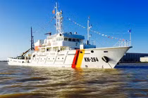 Việt Nam tự đóng mới, sử dụng tàu kiểm ngư KN-750 tài tình thế nào?