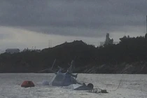 Chiến hạm 500 triệu USD đâm tàu hàng, lỗi cảm biến hay con người?