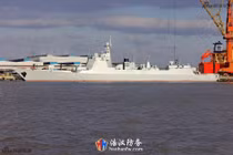Hoảng tốc độ đóng tàu khu trục Type 052D của Trung Quốc
