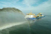 Trung Quốc bồi đắp trái phép đảo nhân tạo ở Biển Đông bằng phương tiện gì?