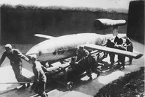 Vì sao "tên lửa hành trình" V-1 Buzz không cứu nổi Đức quốc xã? 