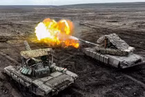 Chi viện đến cứu Sumy, Ukraine đẩy Pokrovsk vào thế nguy