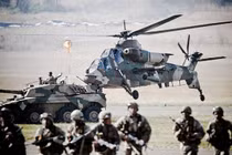 Tiết lộ âm mưu Trung Quốc đòi mua trực thăng tấn công Rooivalk