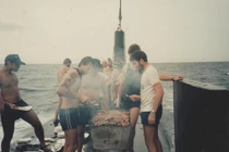 Khó tưởng tượng cuộc sống của thủy thủ tàu ngầm Mỹ