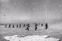 Cách lính dù Liên Xô đã tràn ngập thủ đô Praha trong một đêm