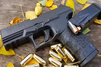 Chiêm ngưỡng súng ngắn tự động tốt nhất năm 2015