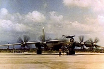 Khám phá máy bay "quái vật săn ngầm" to nhất hành tinh từng ở Việt Nam