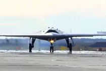 Muốn phát triển UAV vượt thời đại, Nga đang ném tiền qua cửa sổ?