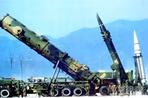 Hoàn Cầu: sức mạnh quân sự Trung Quốc bị phóng đại