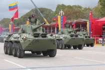 Quân đội Venezuela tăng cường nhập khẩu vũ khí Nga, Trung