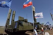 Nga tiếp tục “quyến rũ” nước NATO mua tên lửa Antey-2500