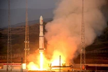 Lo ngại khả năng thứ 2 tên lửa đẩy CZ-6 Trung Quốc