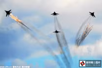 Ảnh đẹp khó quên tại cuộc thi không quân Aviadarts 2015