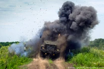 Kinh ngạc khả năng chống mìn của xe thiết giáp Typhoon-U