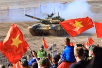 Tập luyện bằng T-54, thi đấu T-72B3... Đội tuyển Việt Nam đã làm quá tốt!