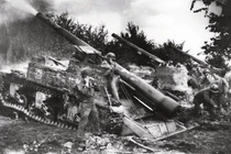 Khám phá khẩu pháo hủy diệt boong-ke khủng khiếp trong CTTG 2