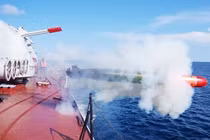 Choáng ngợp sức mạnh kho ngư lôi chiến hạm mặt nước của Việt Nam