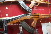 Chết yểu loạt súng trường kiểu bullpup “độc, dị” của Liên Xô