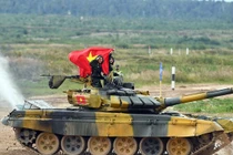 Army Games: Tuyển xe tăng Việt Nam tụt xuống vị trí thứ hai đầy khó hiểu 