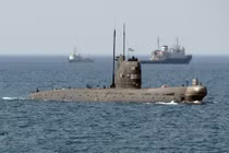 Thê thảm “cuộc đời” tàu ngầm khủng nhất Ukraine