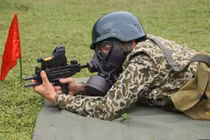 Tinh hoa vũ khí Israel trong súng tiểu liên Đặc công Việt Nam tin dùng