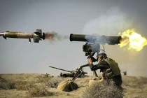 Dàn vũ khí của phiến quân Syria khiến tăng T-90 hãi hùng