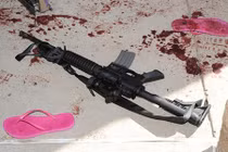 Soi xét khẩu AR-15 của hung thủ vụ xả súng ở Mỹ