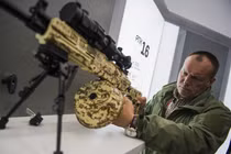 Cận cảnh khẩu trung liên tương lai của Quân đội Nga 