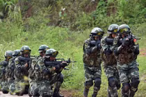 Quan sát Lào và Trung Quốc tập trận chống khủng bố