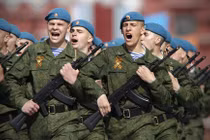 Soi dàn vũ khí “khủng” tương lai của lính dù Nga