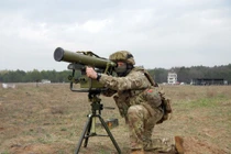 Tên lửa chống tăng nhỏ nhất Ukraine có chọi được T-90?