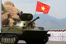Mổ xẻ “họ hàng ít thấy” xe tăng PT-76B của Việt Nam