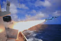 Trung Quốc tung ảnh tàu chiến bắn tên lửa “dọa” Nhật Bản