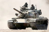 Mục kích lực lượng xe tăng Thái Lan tập trận hoành tráng