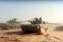 Xe tăng T-90, T-72B giao chiến với IS trên sa mạc