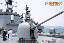 Ngạc nhiên vũ khí chống ngầm trên tàu Nhật thăm Cam Ranh