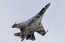 So sánh máy bay F-15 và Su-35 Việt Nam có thể mua