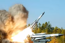 Giật mình loại tên lửa Syria tấn công máy bay Israel