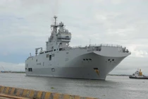 Nhìn mặt hai tàu chiến “khủng” Pháp sắp tới Biển Đông 