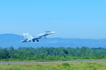 Chiêm ngưỡng tiêm kích Su-27/30 Việt Nam đồng loạt xuất kích