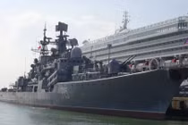 Ảnh QS ấn tượng tuần: Siêu hạm Nga tại Việt Nam