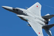 Soi tiêm kích Nhật Bản bị Trung Quốc tố “ngắm bắn” Su-30