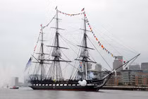 Kinh ngạc: Hải quân Mỹ vẫn dùng tàu chiến...219 năm tuổi