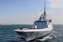 Mổ xẻ chiến hạm FREMM Pháp tập trận ở Biển Đông