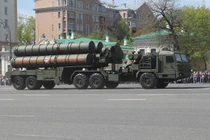 Cuối năm nay, Trung Quốc sẽ có tên lửa S-400