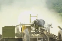 Ngạc nhiên khẩu pháo đa nòng trên bộ của Việt Nam