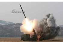 Soi siêu pháo phản lực KN-09 300mm của Triều Tiên